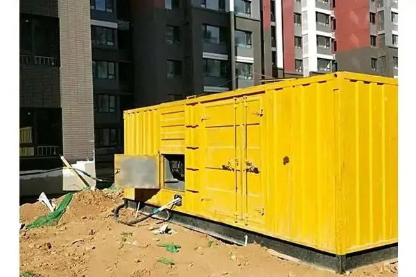 南丹发电机租赁中燃油压力过低会对发动机的哪些部件造成损坏？