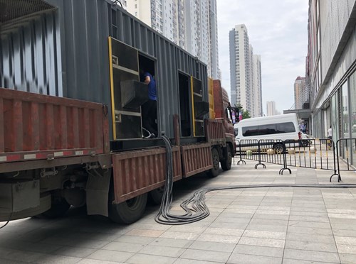 南丹柴油发电机空气滤清器在不同季节的更换周期是否有差异？