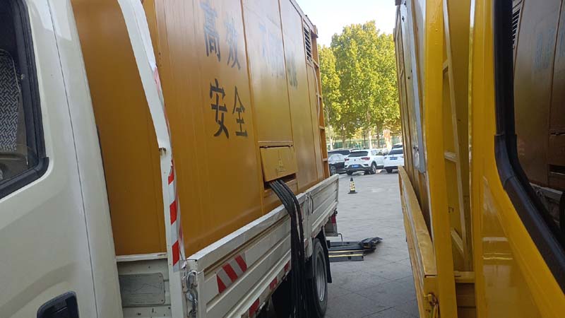 南丹如何判断柴油发电机组和UPS电源的切换时间是否符合要求？