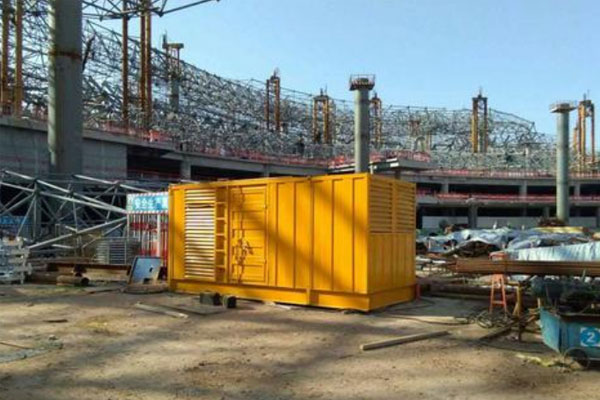南丹发电机出租如何判断空气滤清器是否需要更换？