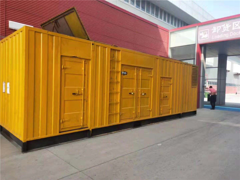 南丹国内外发电机组租赁合同在明确设备维护责任方面有哪些不同做法？